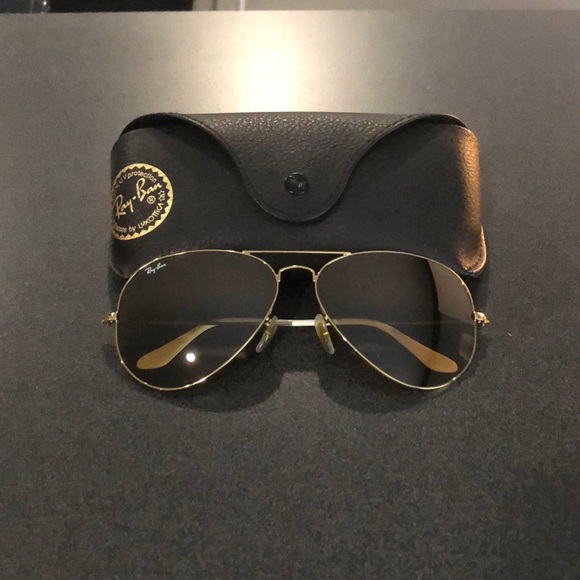 Ray-Ban Other - Mens Ray Ban Large Aviator Sunglasses